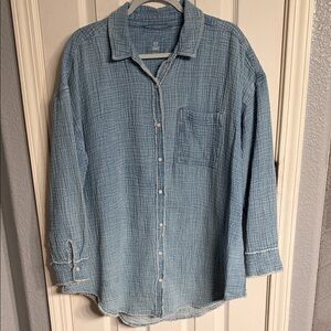Aerie Light Blue Women’s denim oversized Shirt Gauzey